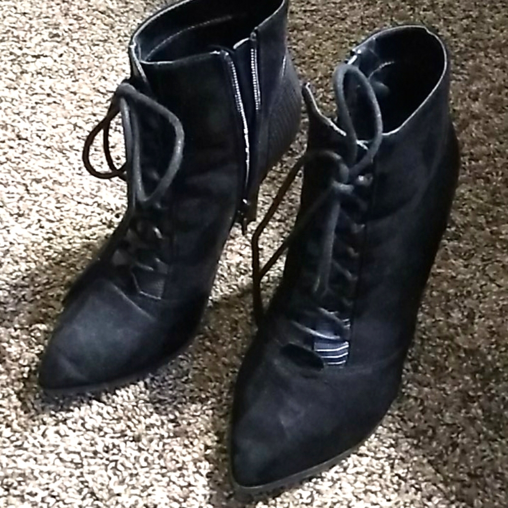High heel booties